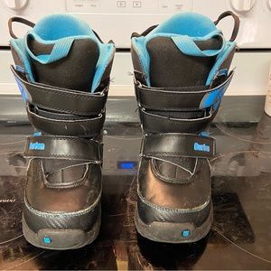 Youth Snowboarding Boots Burton Grom